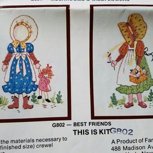 Crewel stitch kit new in package "best Friends"